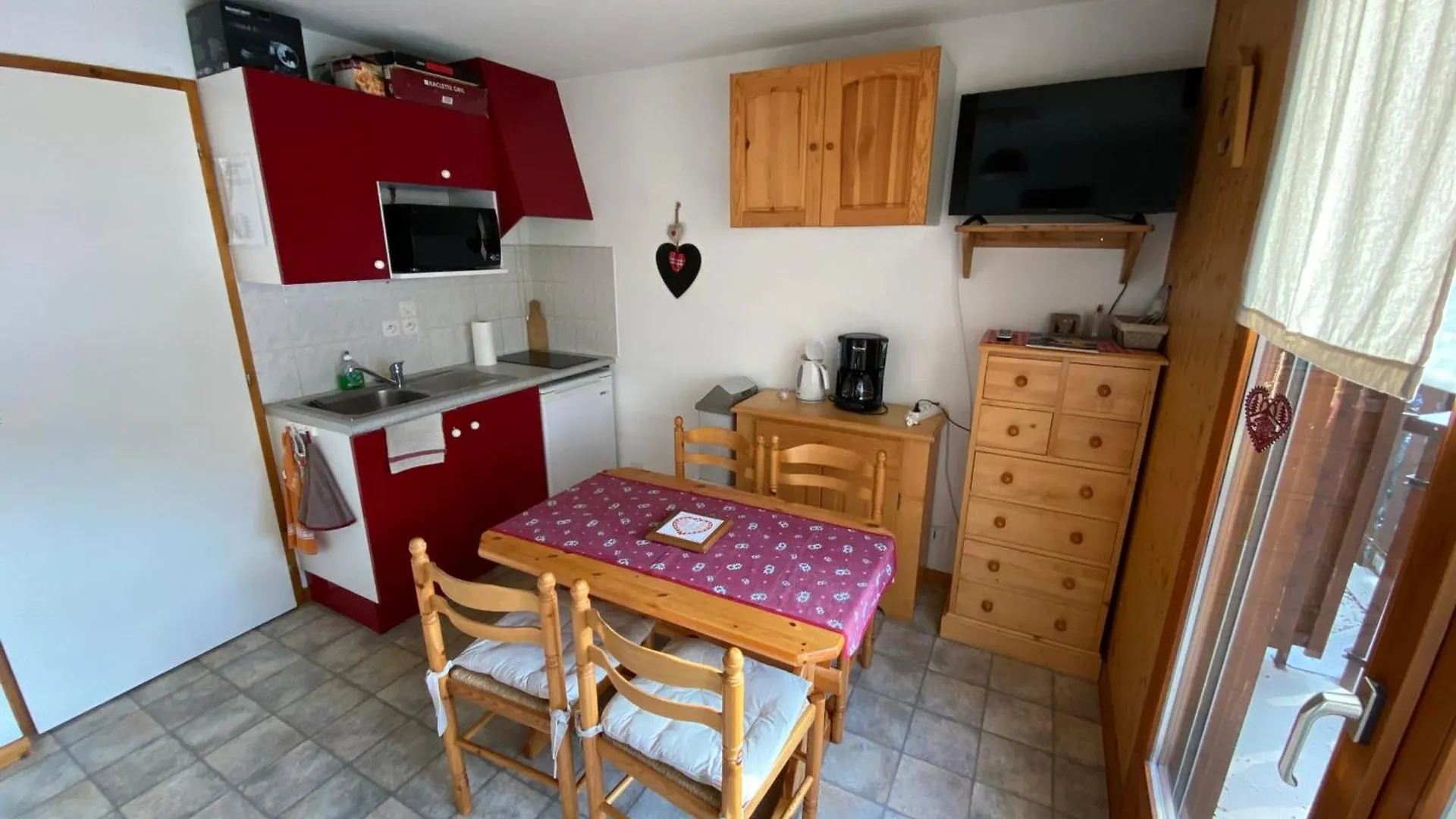 Apartment Studio Agreable Pres Du Centre De Chatel Avec Multi Pass Ete 2024 A 3€/Jour/Personne ! - Fr-1-693-59