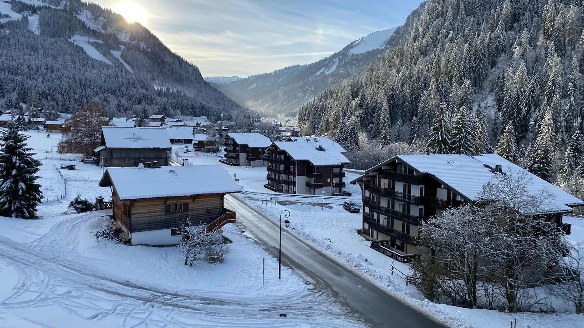 Apartment Studio Agreable Pres Du Centre De Chatel Avec Multi Pass Ete 2024 A 3€/Jour/Personne ! - Fr-1-693-59